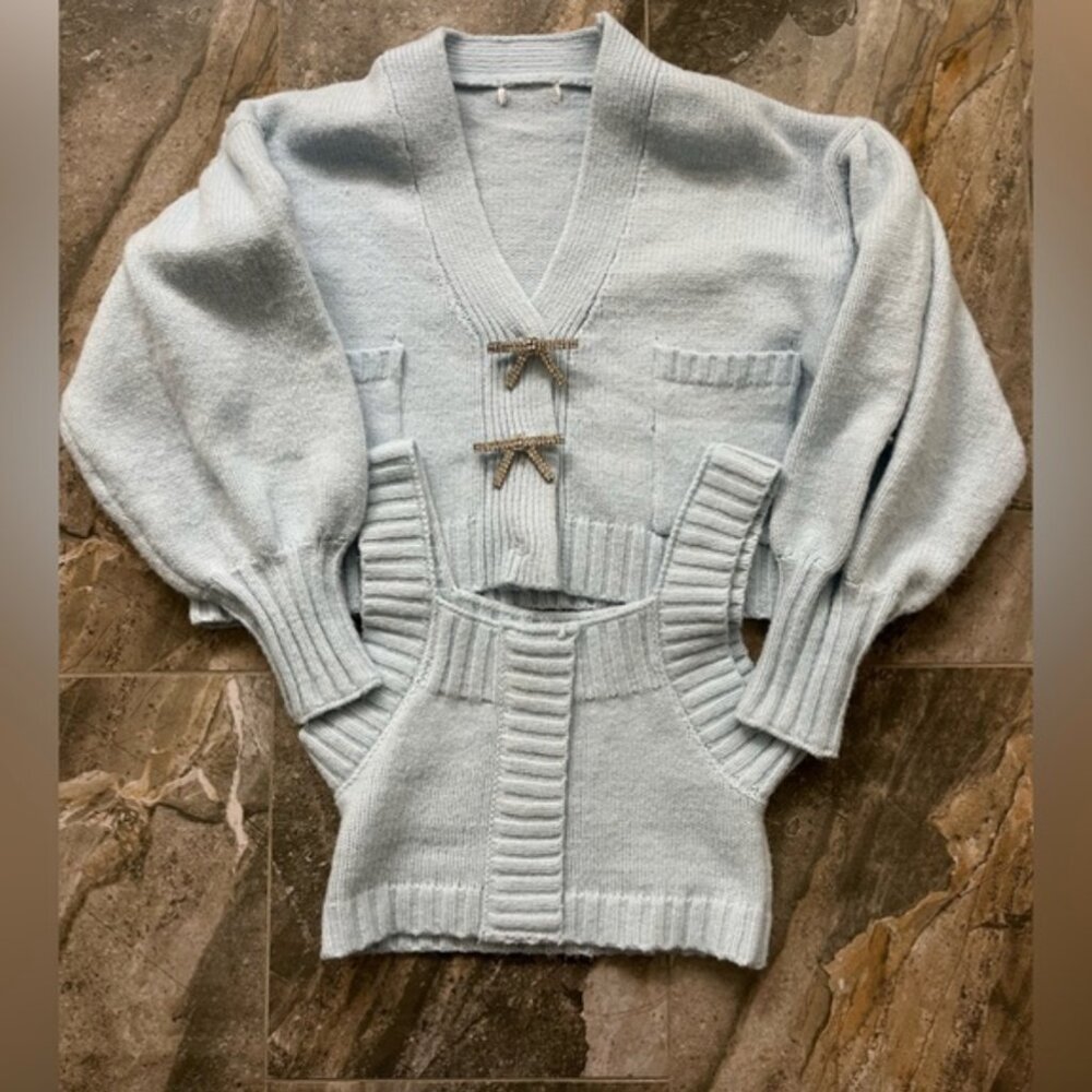 Pastel Blue Cardigan Set With Matching Bow Pins 🎀 Size S